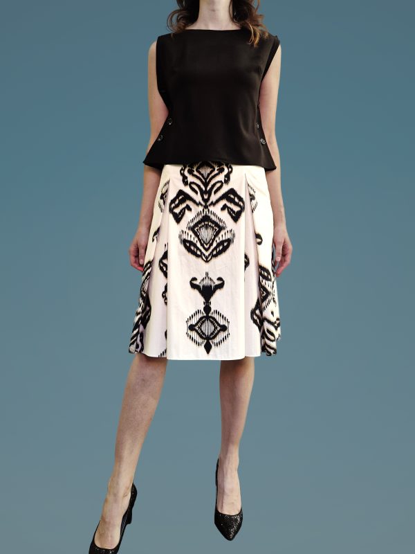 Alba Scriptum abstract patterned skirt by Adele Frank.