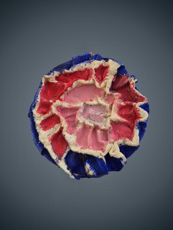 Close up of Pliora Nr°11 featuring the Adele Frank Crumpled sewing application technique.